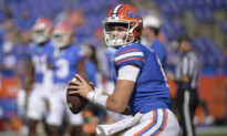 Florida Quarterback Kitna Leaves Jail as Child Porn Details Emerge
