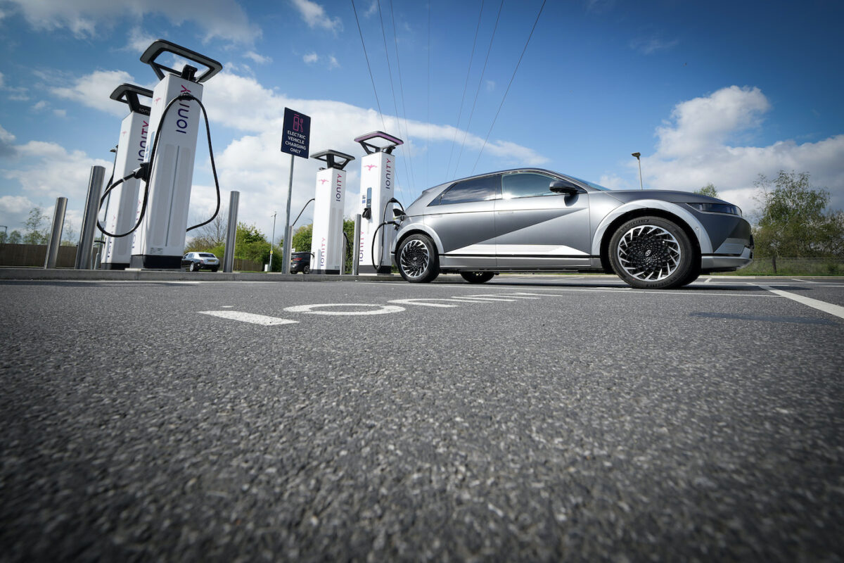 U.S. Electric Vehicle Tax Credits Get Tougher to Navigate
