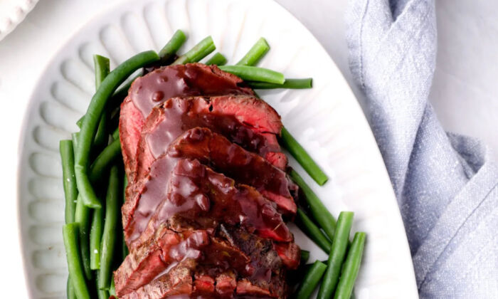 Beef Tenderloin With Red Wine Sauce