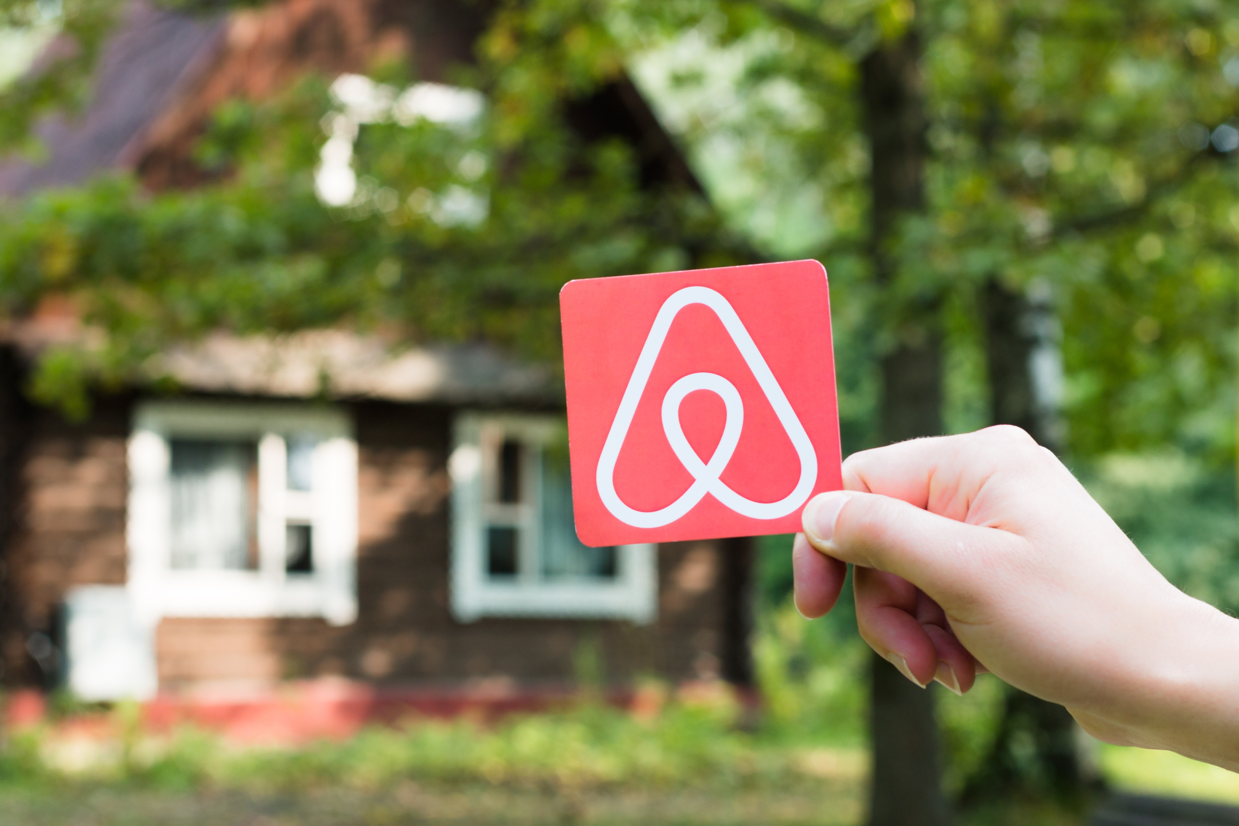 How to Book an Airbnb - NerdWallet