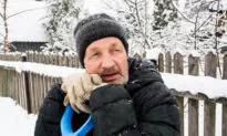 Top Tips to Avoid Back Injuries This Winter