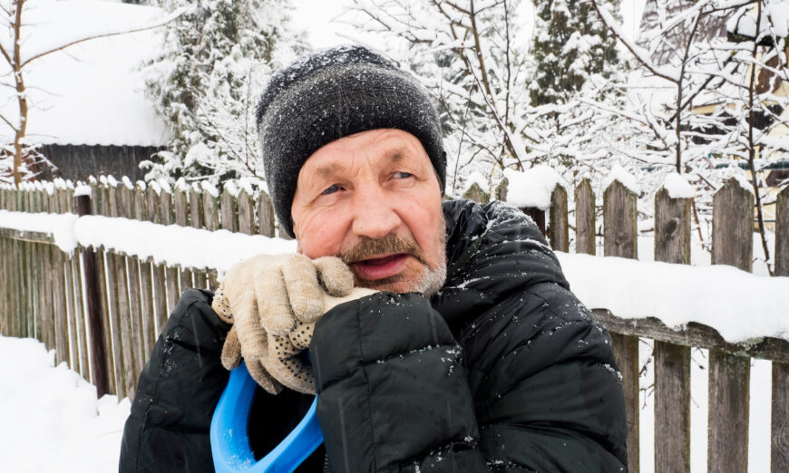 With proper preparation and mindful attention to the actions you take while shoveling, snow clearing doesn’t have to be a tedious or difficult winter task. (Oleg Golovnev/Shutterstock)