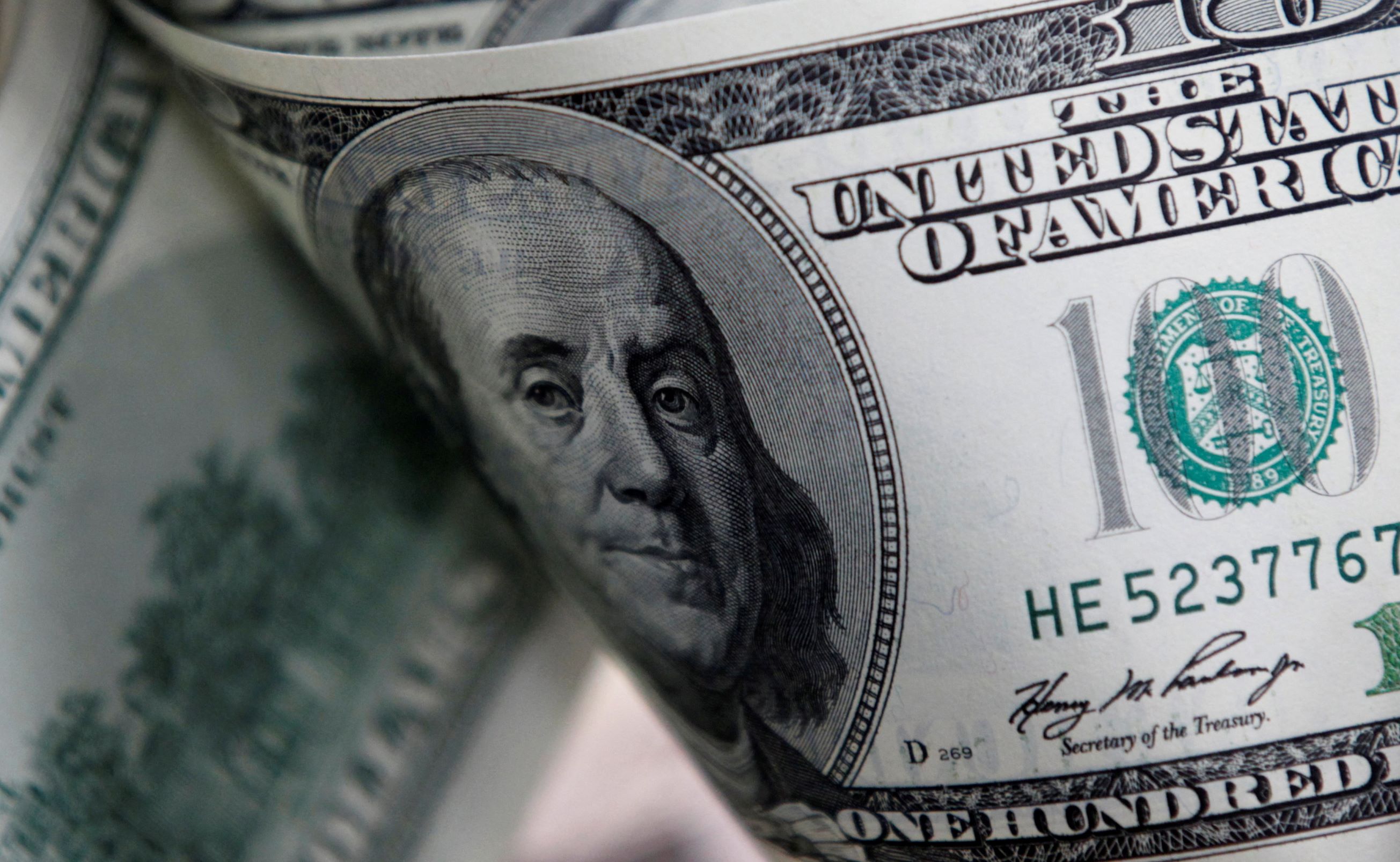 Shopping Spree 101: How Refunds of Federal Loan Overpayments Leave Student Borrowers With Your Money to Burn - Vimarsana News
