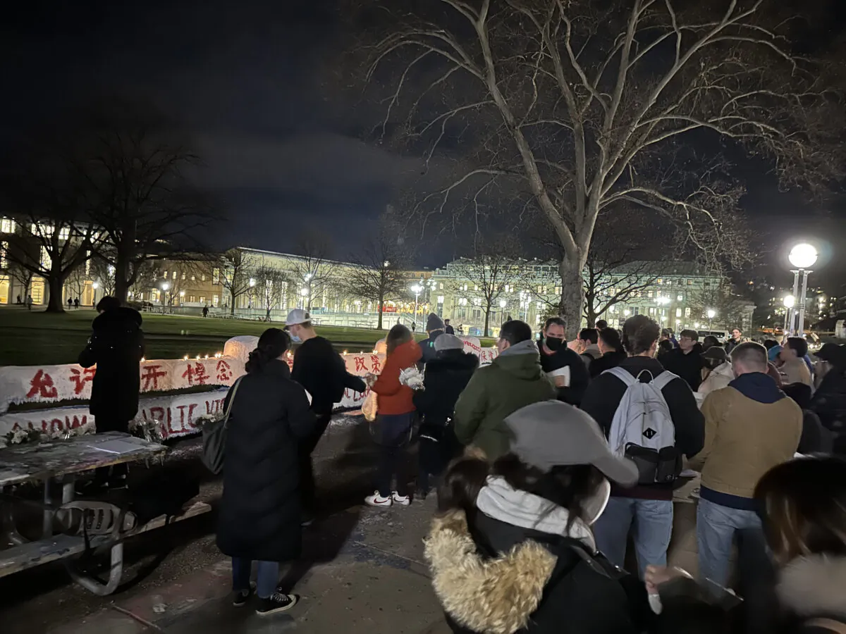 Carnegie Mellon and University of Pittsburgh students held a candlelight vigil to mourn those who lost their lives in the Urumqi fire and support protests in China, on Dec. 2, 2022. (Photo courtesy of Haoxuan Huang)