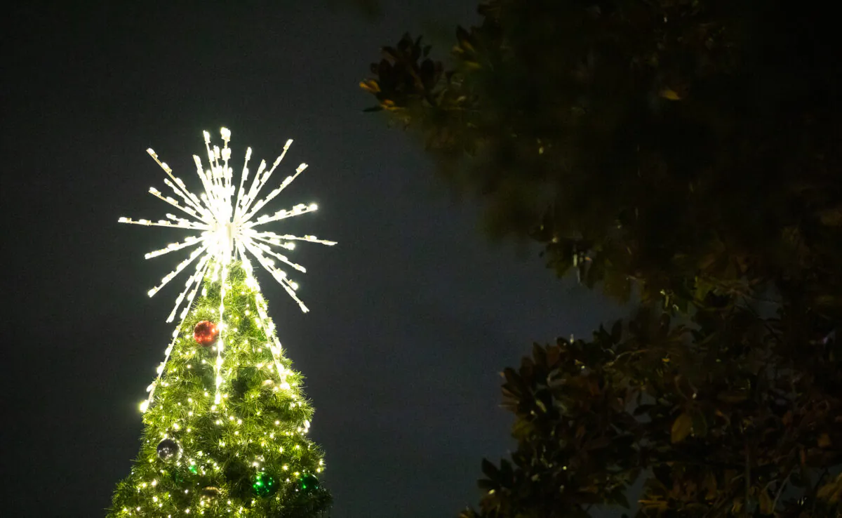 The Christmas tree at the 28th annual Christmas Celebration in Orange, Calif., on Dec. 4, 2022. (John Fredricks/The Epoch Times)