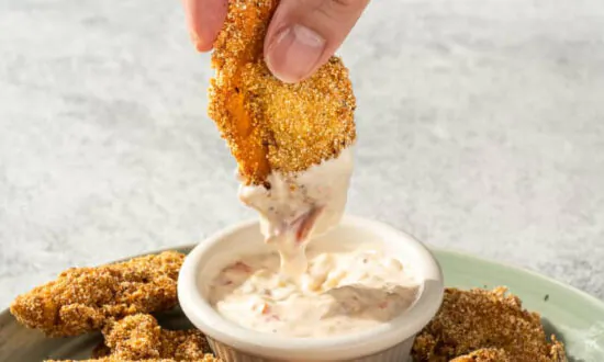 These Crispy Fried Oysters Will Transport You to New Orleans