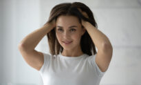 7 Natural Ways to Get Thicker Hair