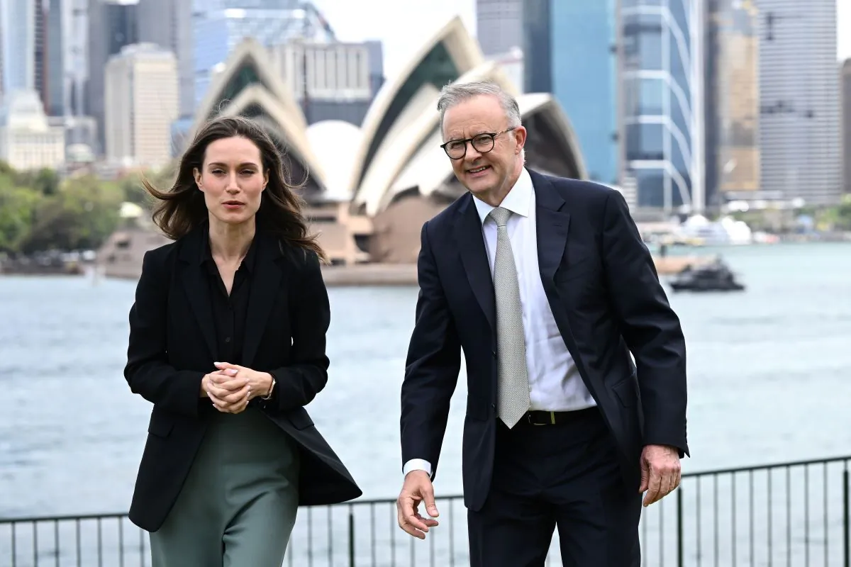 Prime Minister Anthony Albanese welcomes Prime Minister of the Republic of Finland Sanna Marin, during a visit to Australia at Kirribilli House, in Sydney, Friday, December 2, 2022. (AAP Image/Dan Himbrechts)