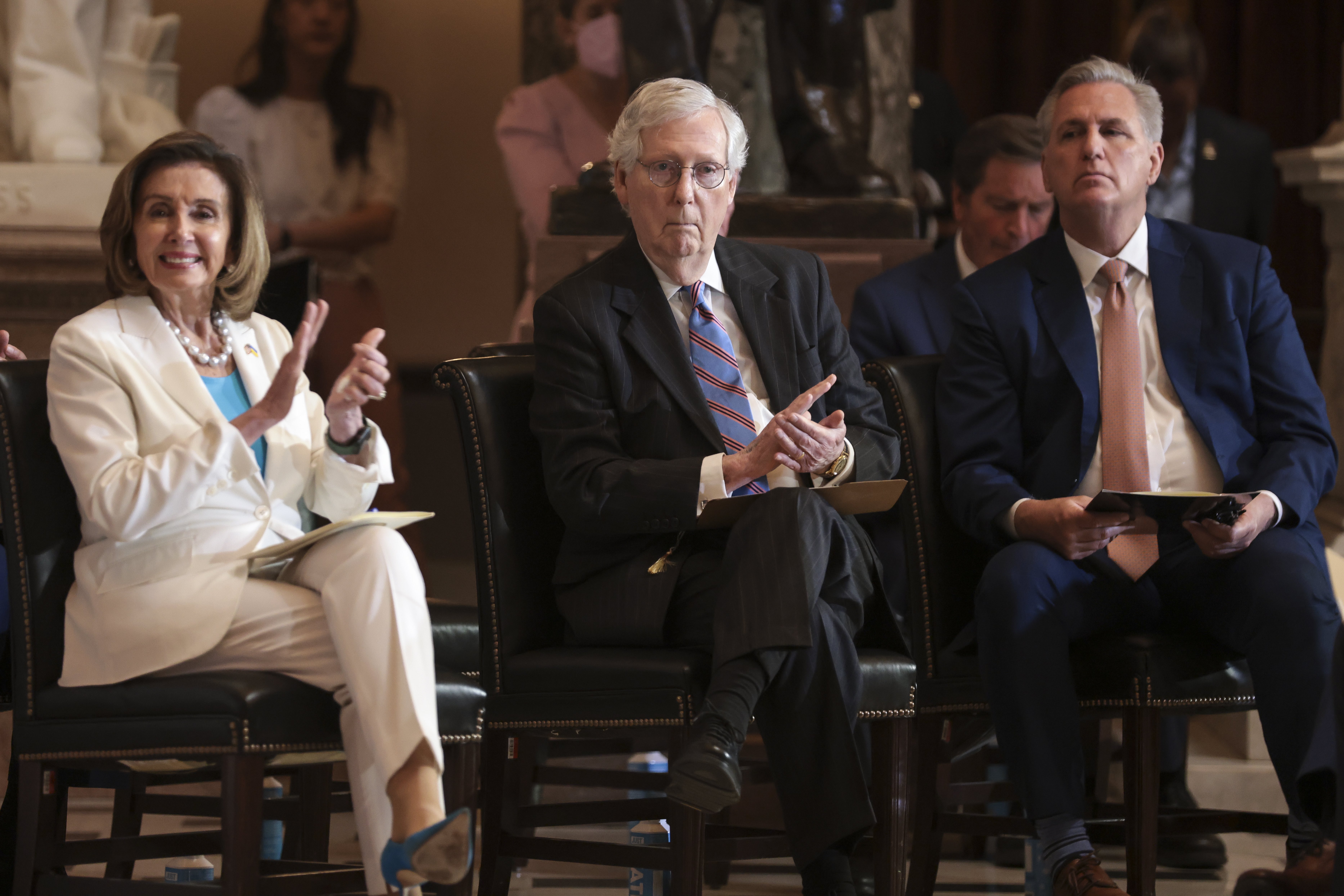 LIVE NOW: Pelosi and Congressional Leaders Awarded Gold Medal to US Capitol Police - Vimarsana News