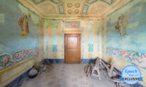 ‘The Imaginary Museum’: Rare Photos of Mural Paintings Found in Derelict, Forgotten Buildings