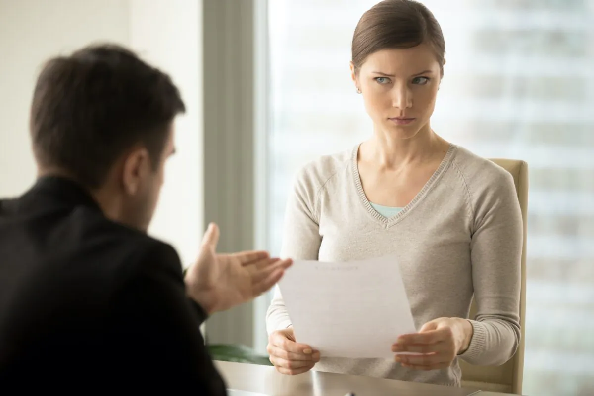 Beware of predatory home equity scams and keep your eyes open for red flags. (fizkes/Shutterstock)