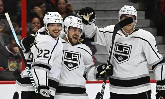 L.A. Kings Trounce Ottawa Senators 5–2