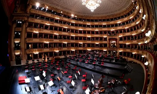 Climate Protesters Hurl Paint at Milan’s La Scala Opera House