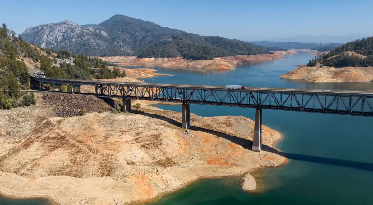 The Pit River Bridge stretches over a drying section of Shasta Lake in Lakehead, Calif., on Oct. 16, 2022. (Josh Edelson/AFP via Getty Images)