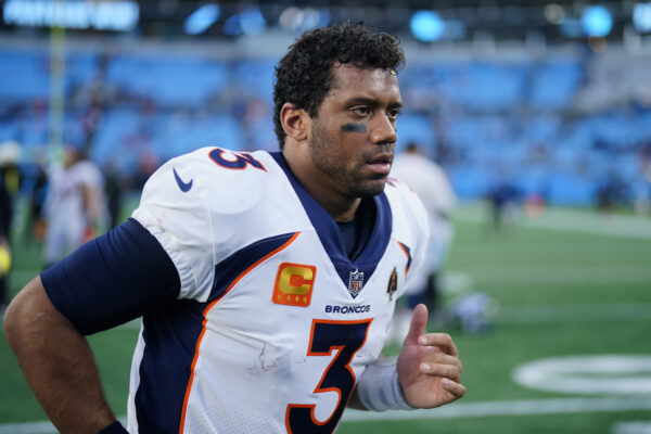 Broncos Panthers Football