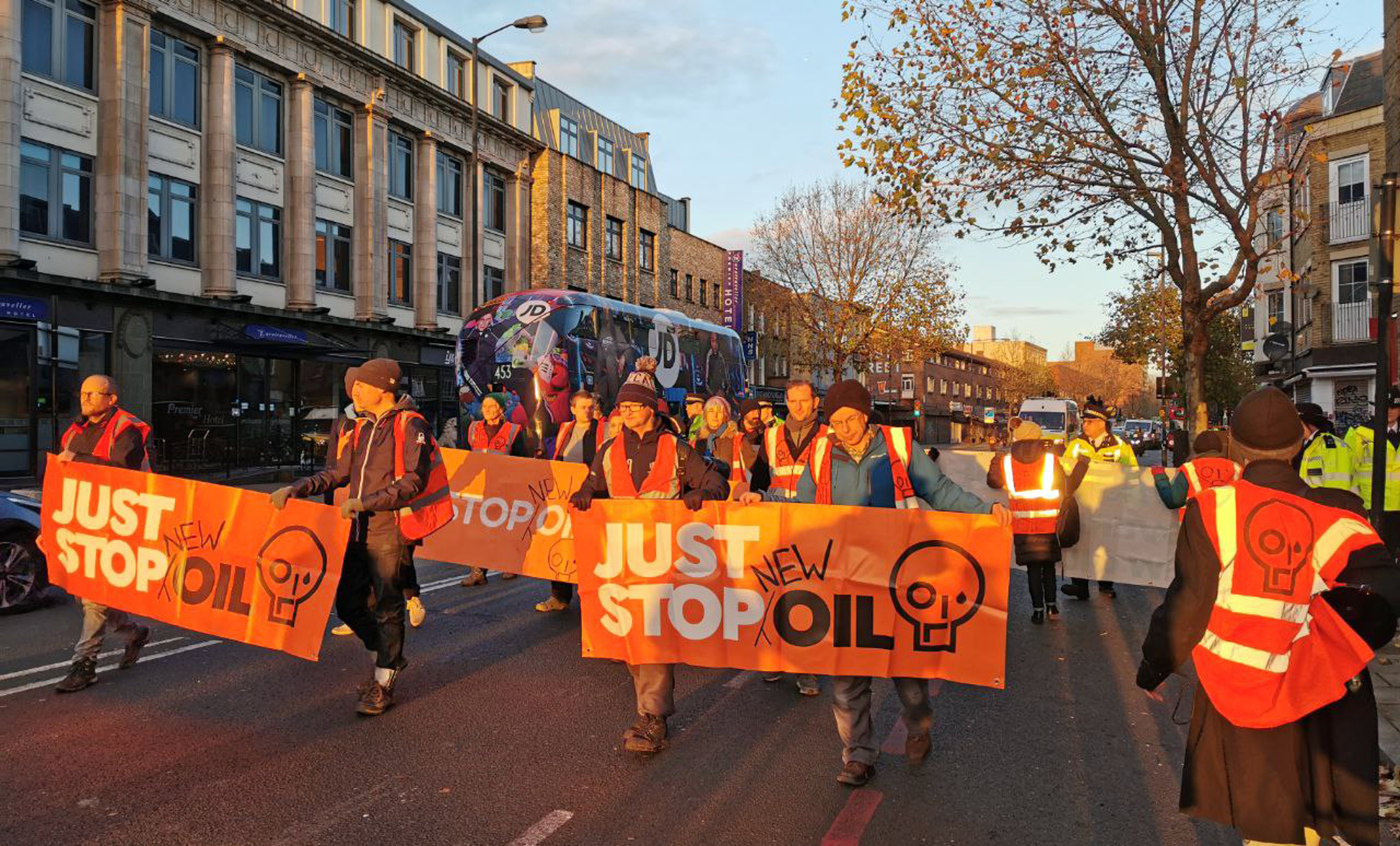 Government Gives Police New Powers to Tackle Just Stop Oil Slow-Walking Protests - Vimarsana News