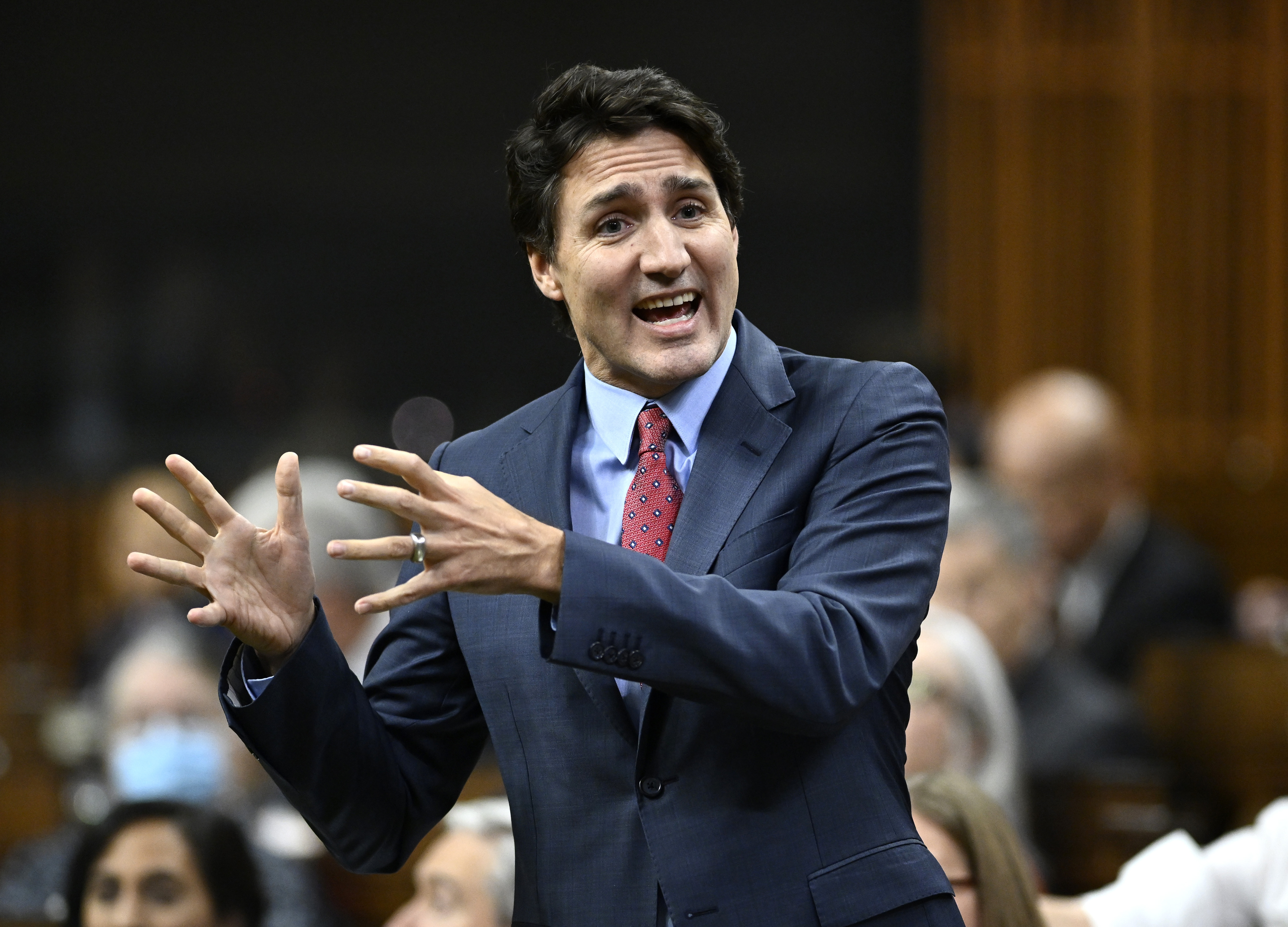 RCMP Had Other Large Contract With China-Linked Company in 2019 for Wireless Antennas - Vimarsana News