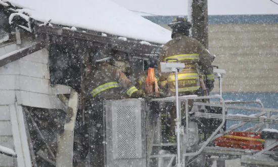Police: 3 Dead in Southeast Wisconsin House Fire