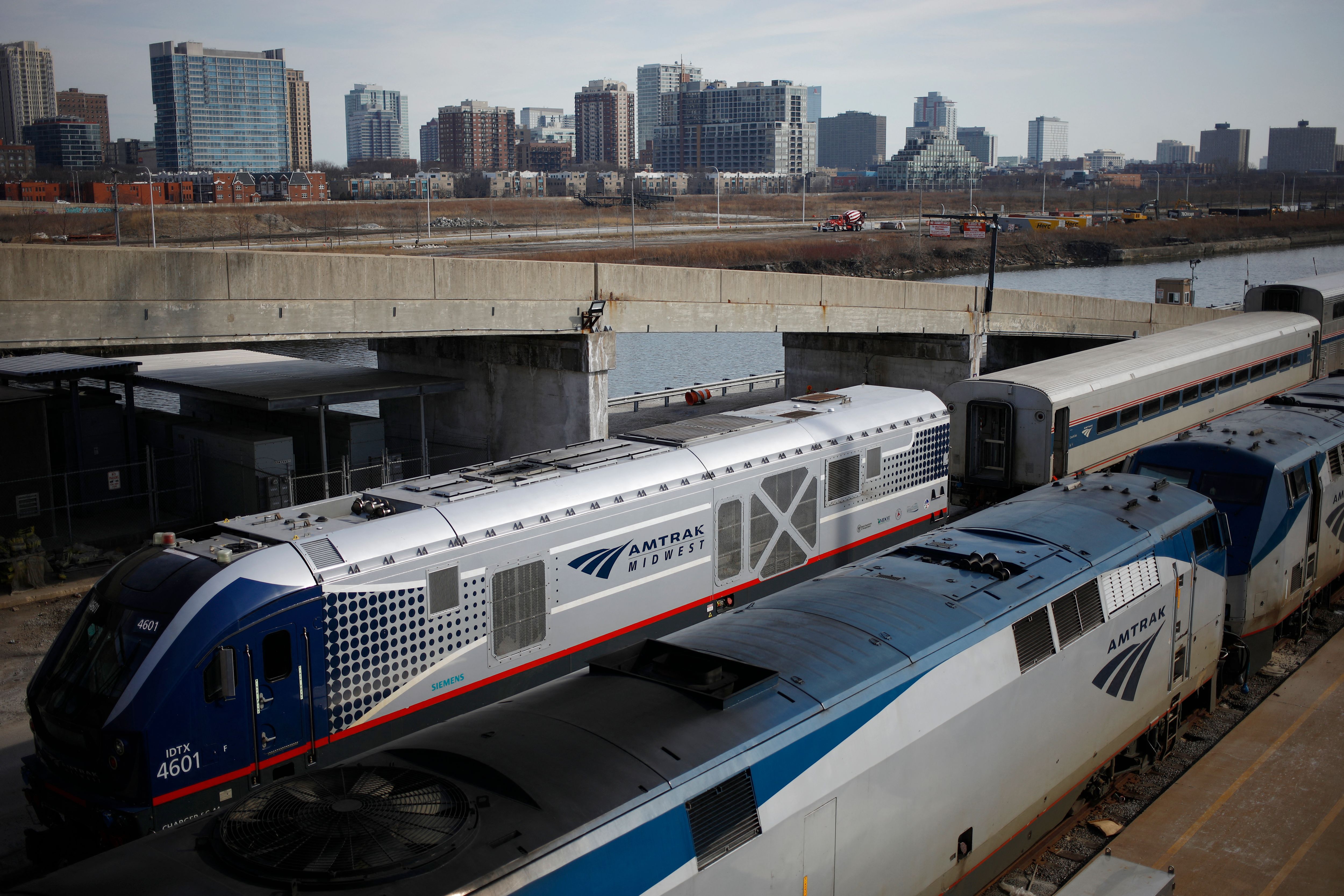 Feds Doling out $2.3 Billion to 'Expand and Modernize' Intercity Passenger Rail - Vimarsana News