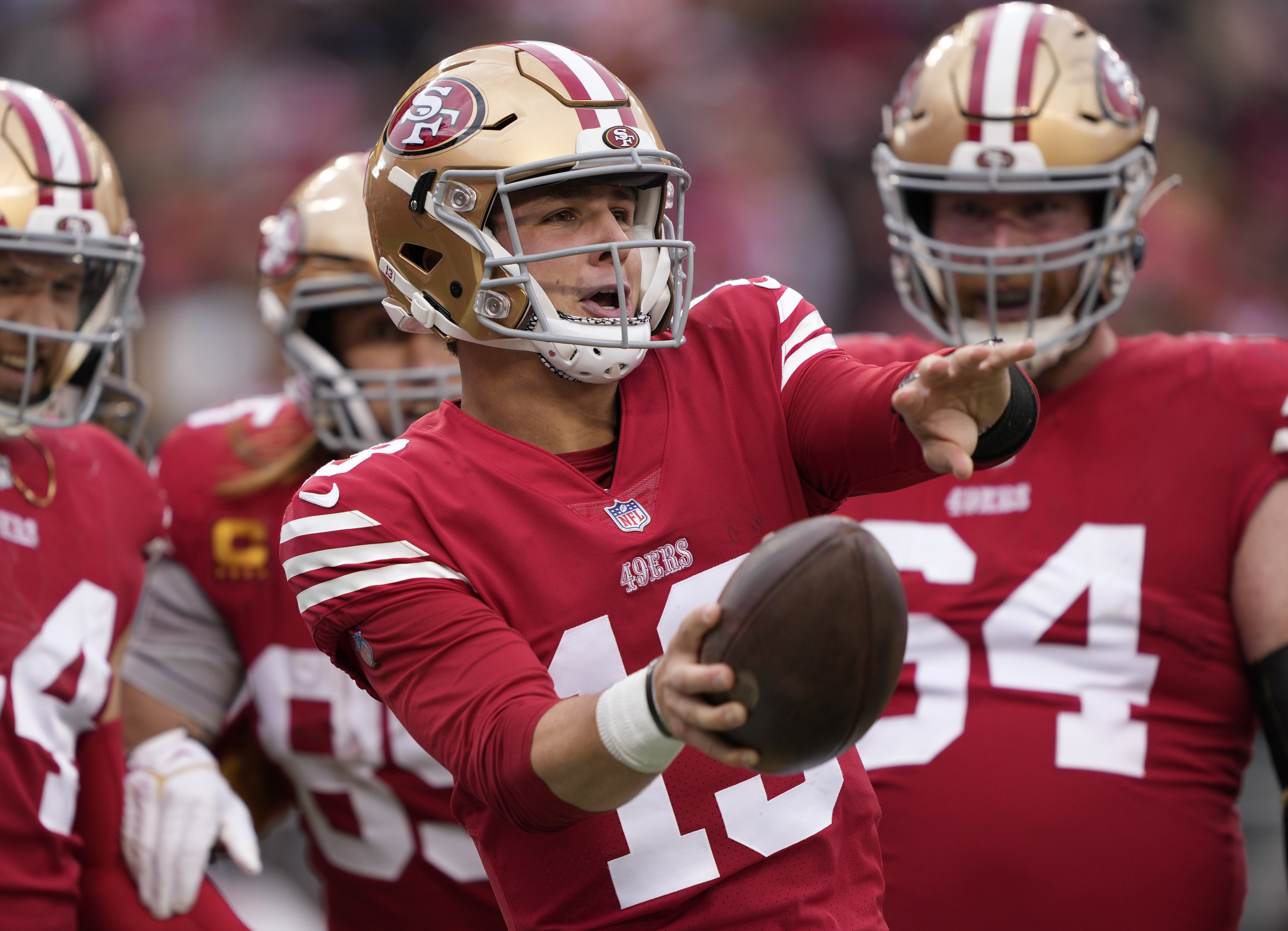 Purdy Outshines Brady in 1St Start as 49Ers Beat Bucs 35–7 - Vimarsana News