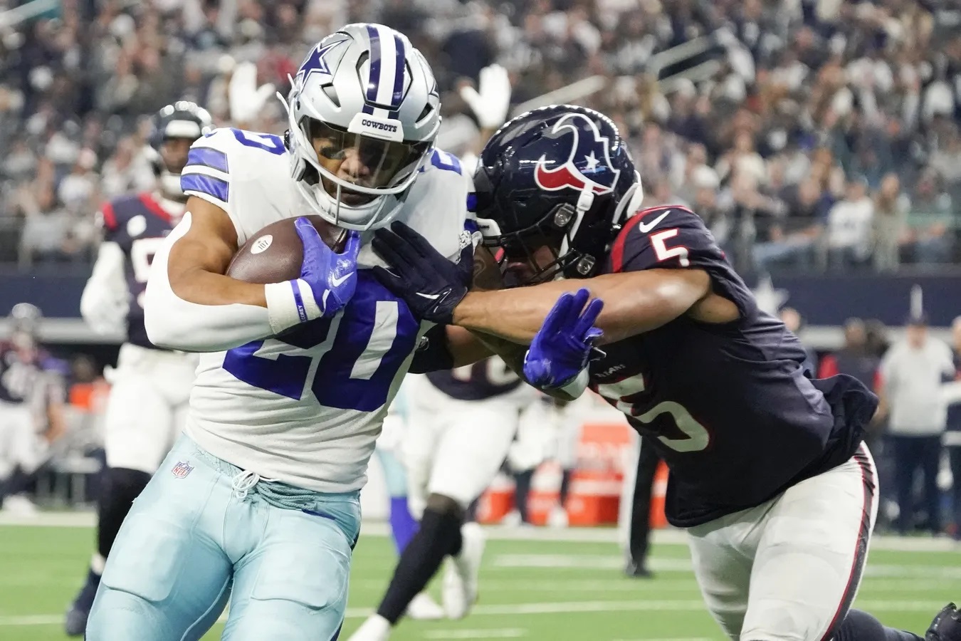 Cowboys Defeat Texans on Late Touchdown - Vimarsana News