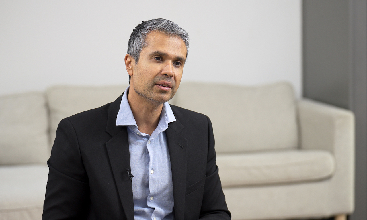 Cardiologist Changed His Mind About COVID-19 Vaccines After Father's Heart Attack - Vimarsana News