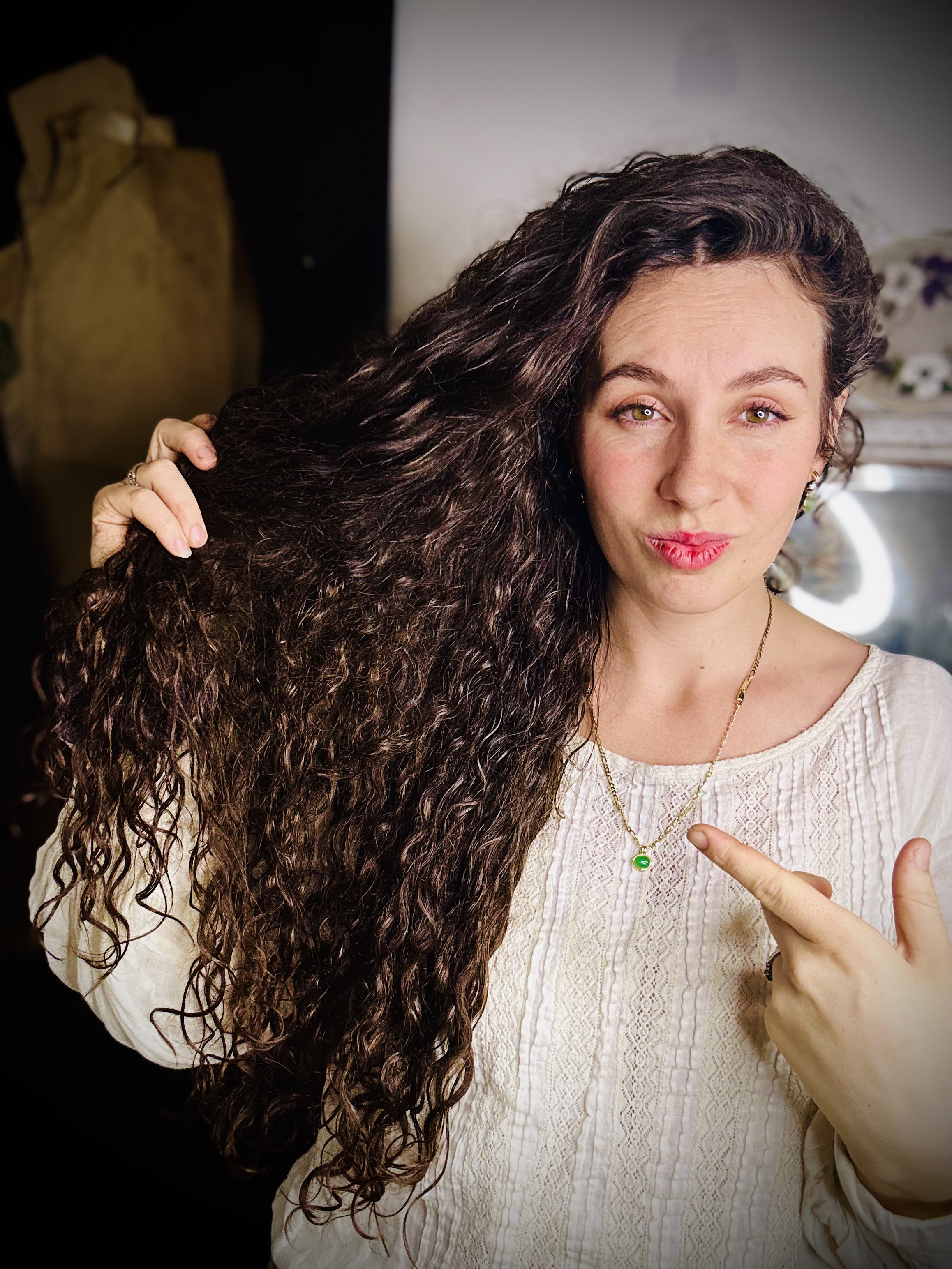 VIDEO: Mom of 4 Shares Historical Hair Care Tips to Grow Longer, Stronger,  Healthier Hair