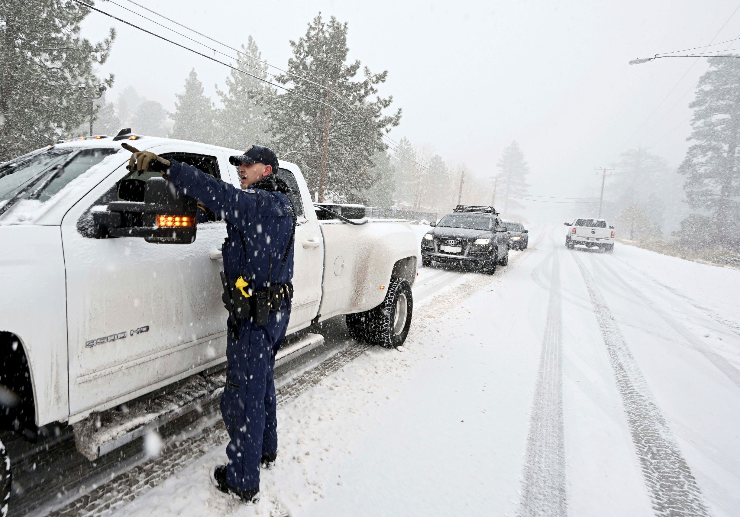 Massive US Storm Brings Tornadoes to South, Blizzard Threat - Vimarsana News