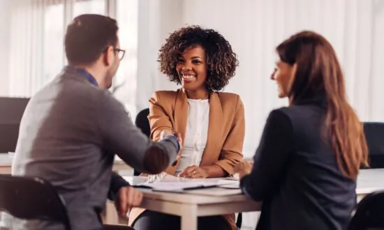 The Difference Between Mediation and Litigation