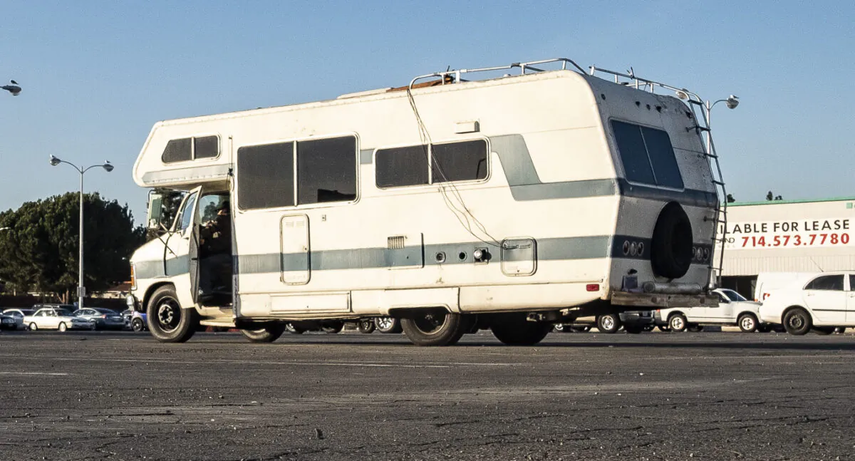 An RV stops in a parking area in Fullerton, Calif., on  Dec. 14, 2020. (John Fredricks/The Epoch Times)