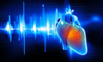 Australian Cardiologist Calls to Halt mRNA COVID-19 Vaccines, Citing Heart Damage