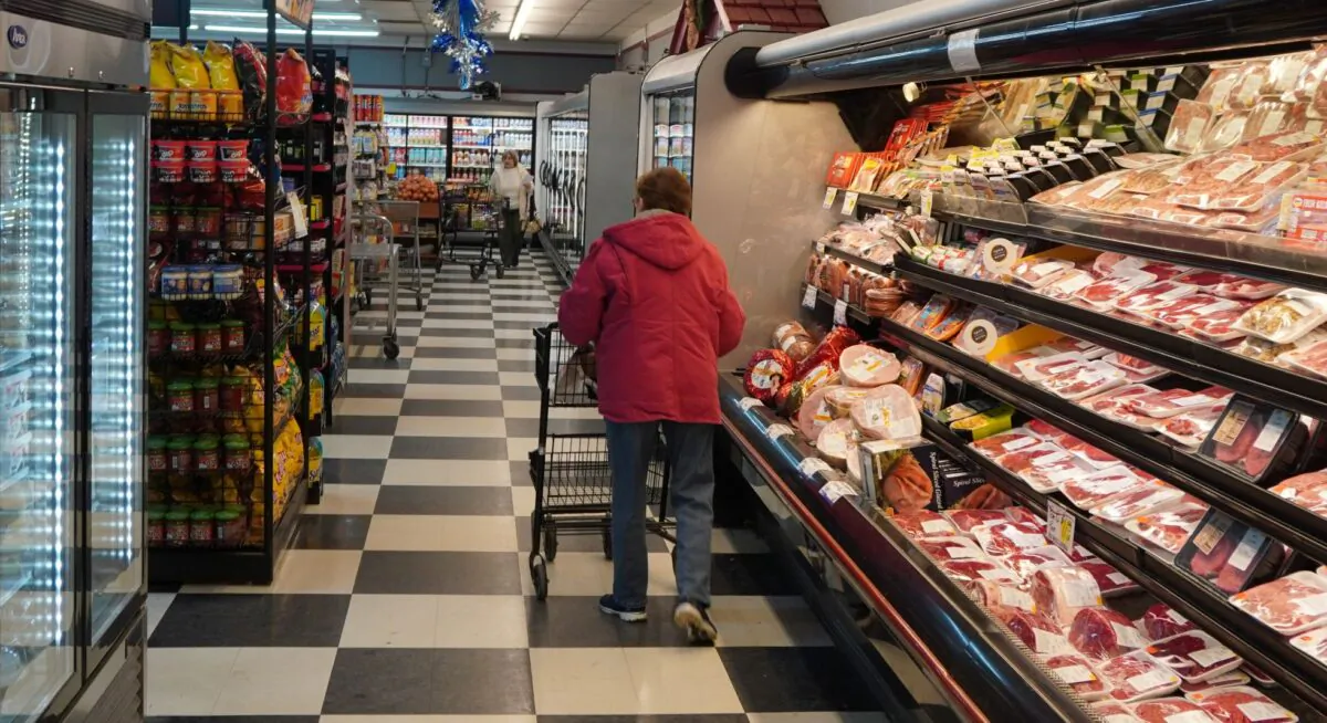 Holiday food shoppers at Jeff's Marketplace in Lexington, Michigan, on Dec. 14, 2022 (Steven Kovac/The Epoch Times)