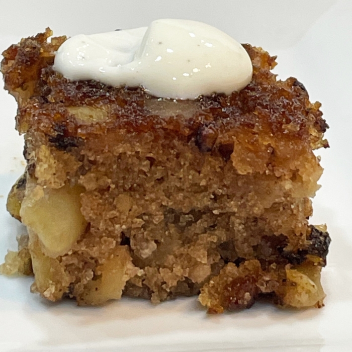 Shoestring Elegance: Time To Shop In Our Pantries! Raw Apple Cake Recipe