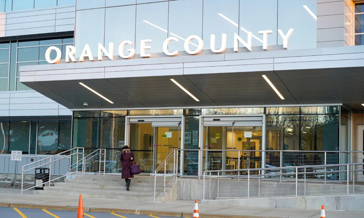 Orange County Government building in Goshen, N.Y., on Dec. 1, 2022. (Cara Ding/The Epoch Times)