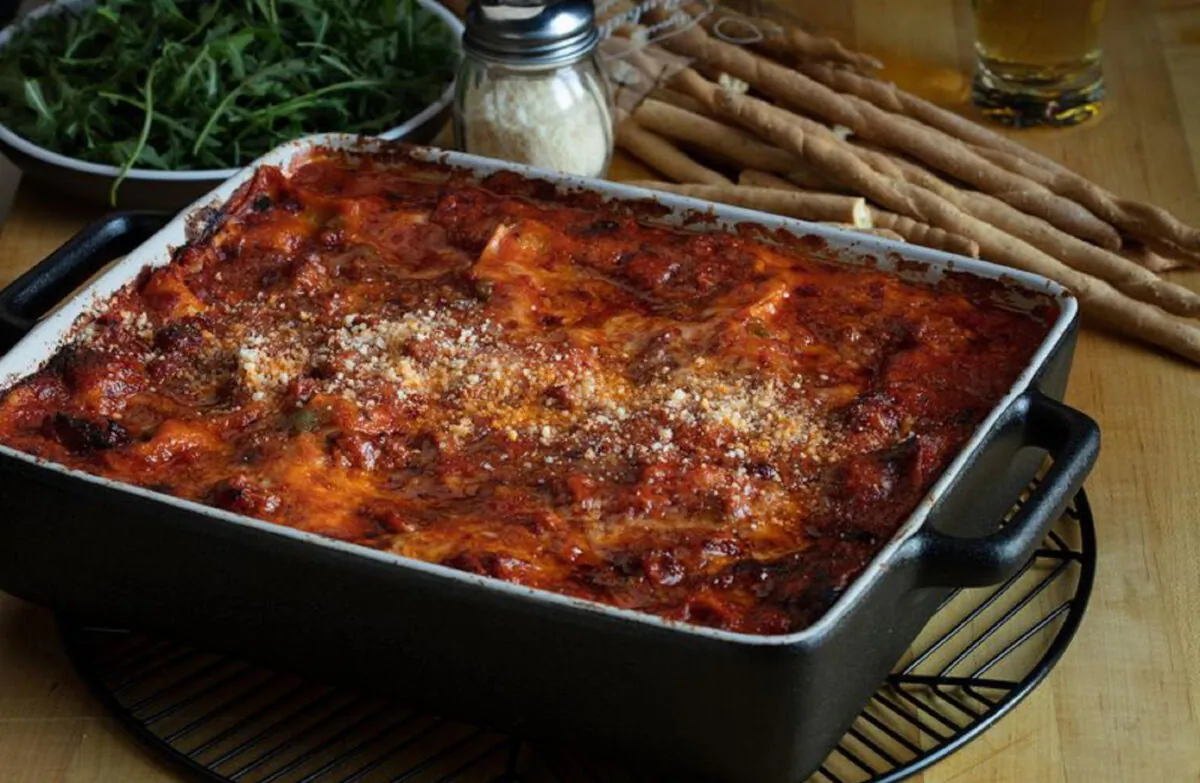(Courtesy of E. Jason Wambsgans/Chicago Tribune; Shannon Kinsella/food styling)