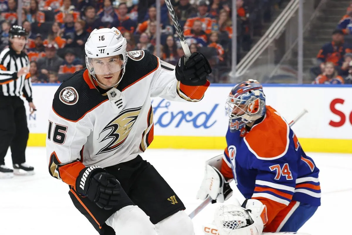Anaheim Ducks forward Ryan Strome (16) scores a second period goal against Edmonton Oilers goaltender Stuart Skinner (74) at Rogers Place in Edmonton, Alberta, Canada, on Dec. 17, 2022. (Perry Nelson/USA TODAY Sports via Field Level Media)