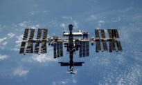 Russians, American Delayed in Space to Return in September