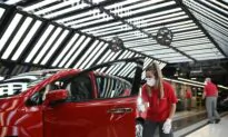 British Manufacturing Output Falls at Fastest Pace Since 2020: Survey