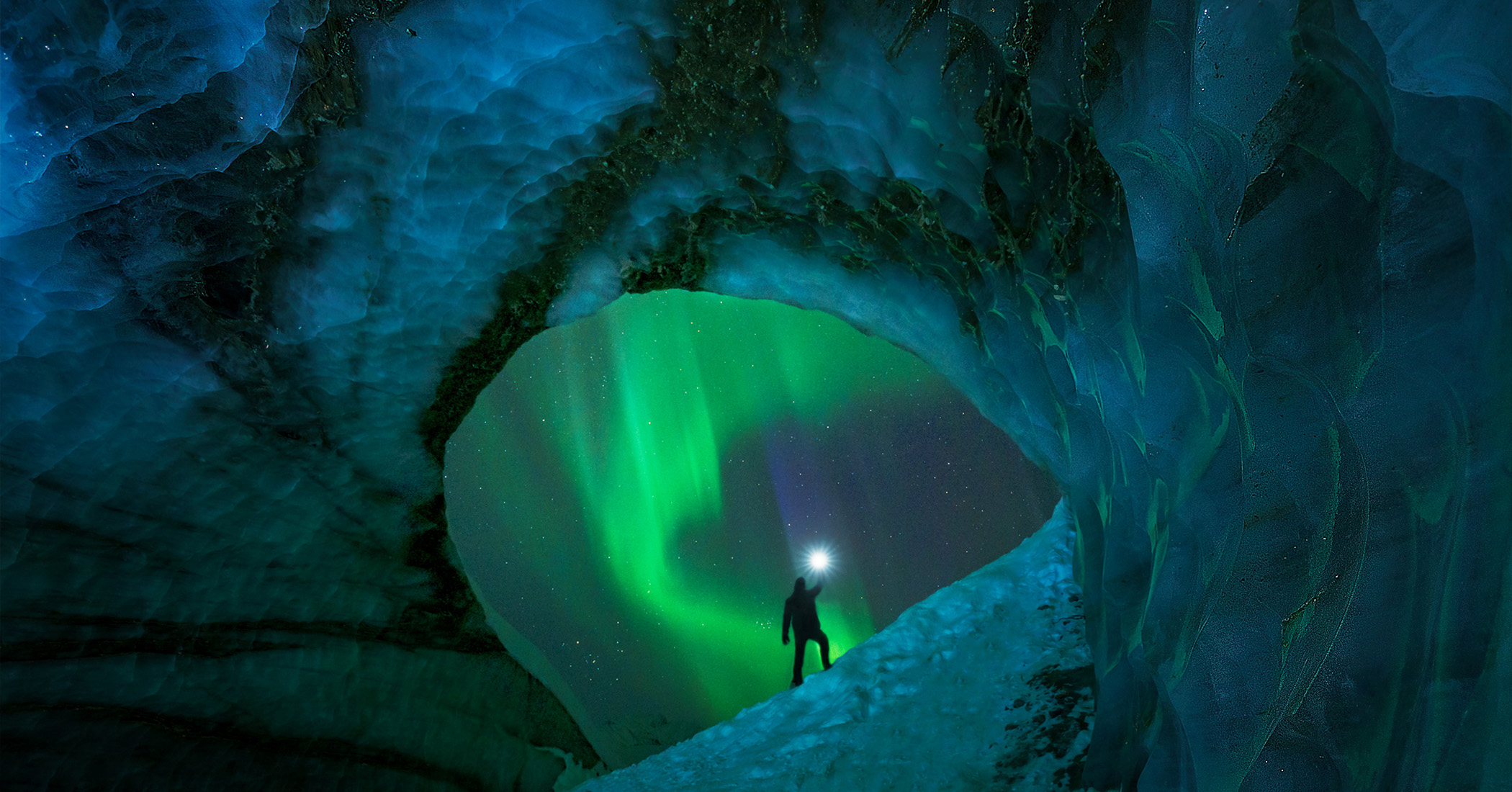 Northern Lights Photographer Of The Year 2022 Releases 25 Most Dazzling ...