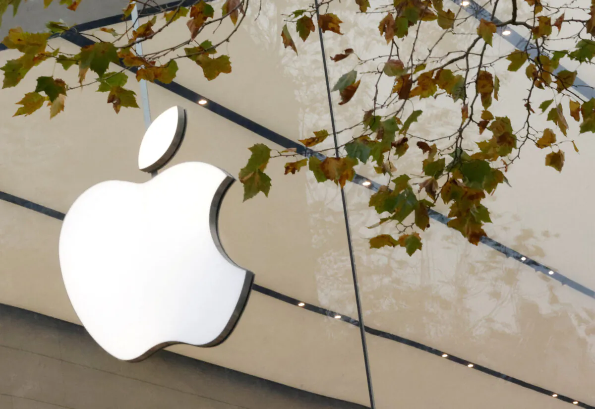 The Apple Inc. logo at the entrance to the Apple store in Brussels on Nov. 28, 2022. (Yves Herman/Reuters)