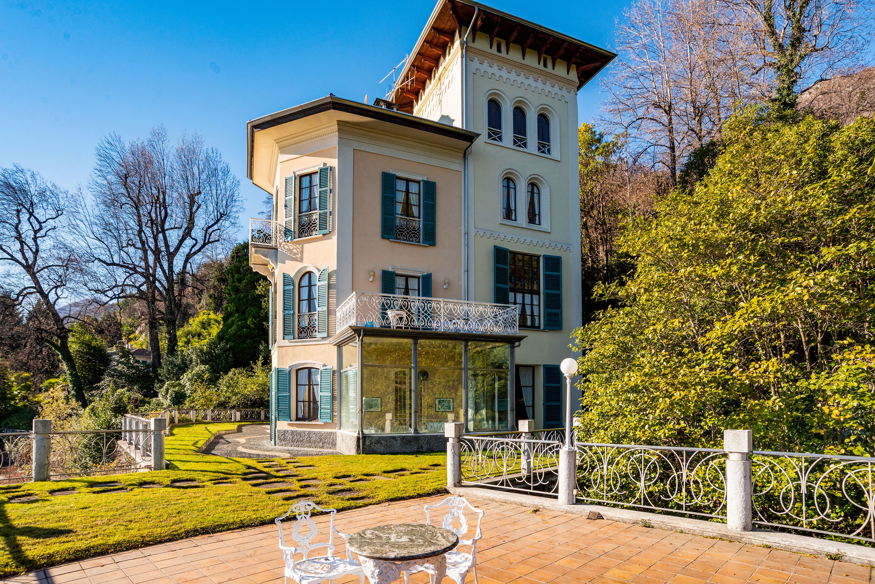 Image 3 Although built to impress, this is a single-family home. The main house spans four floors, while the caretaker_s house is three stories high.