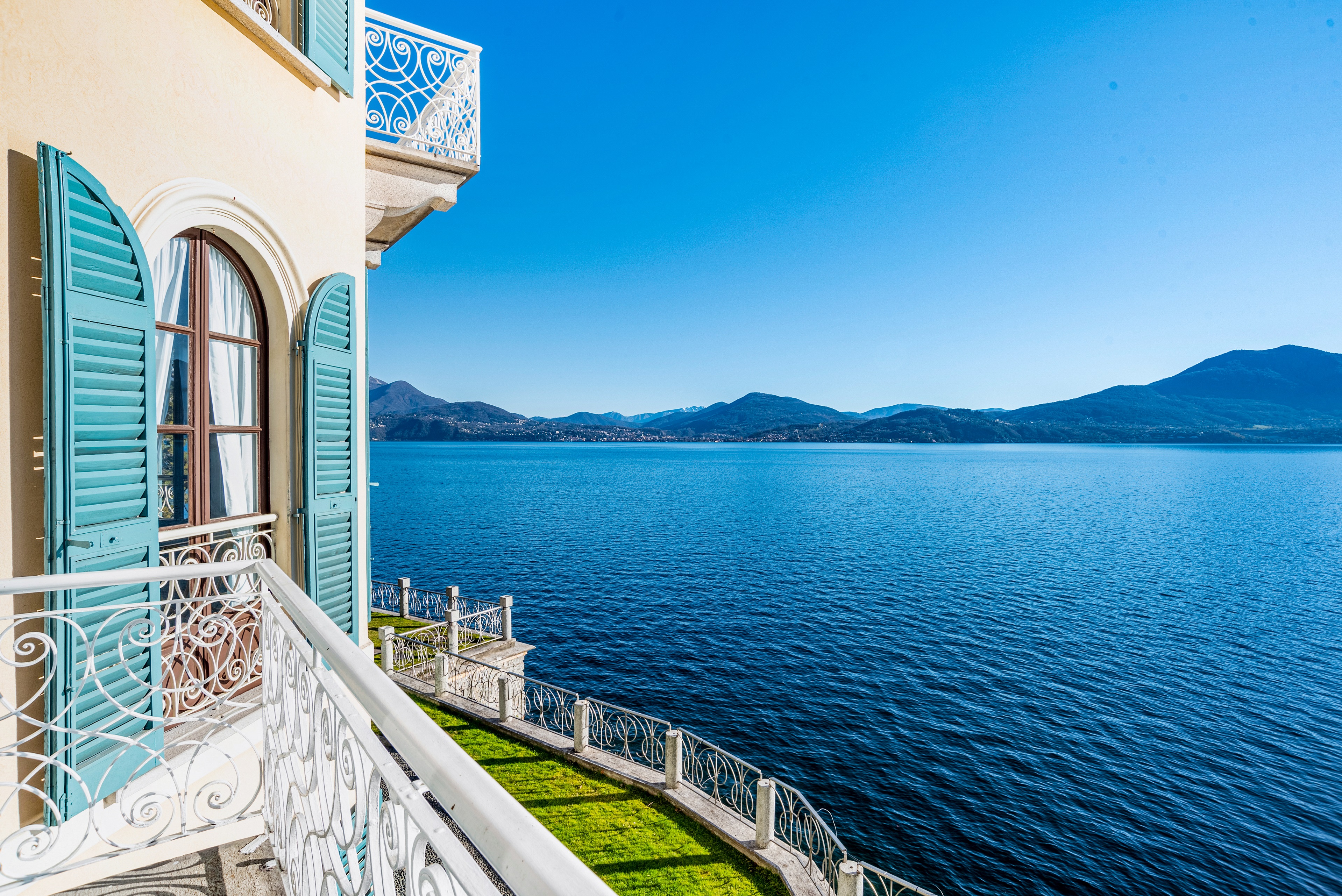 Image 9 The ideal family house in a quaint lakefront medieval town, Massimo D_Azeglio_s Contrada Villa, offers spellbinding lake and mountain views. (Courtesy of Sotheby_s International Realty)