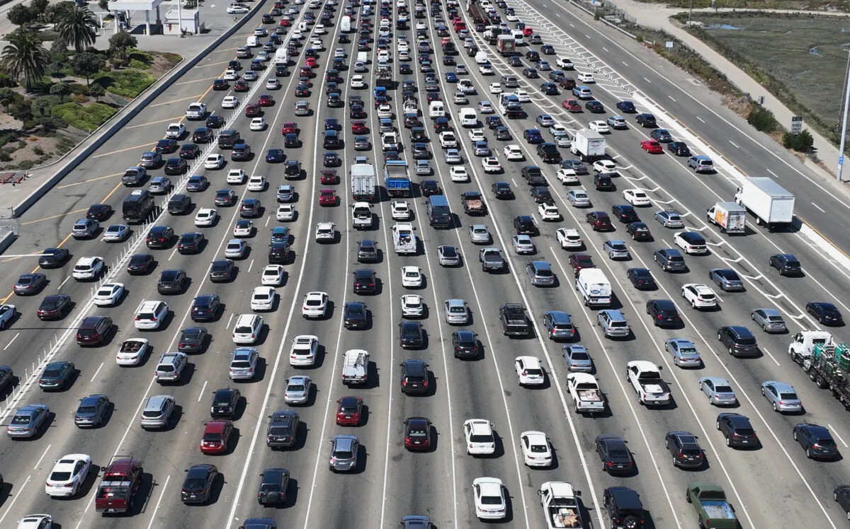 Traffic backs up at the San Francisco-Oakland Bay Bridge toll plaza in California on Aug. 24, 2022. Oregon has joined California in banning the sale of new gasoline-powered cars after 2035 in a push to transition to electric vehicles. (Justin Sullivan/Getty Images)