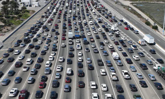 Oregon Starts Phasing Out Gas-Power Vehicles to Meet Air-Quality Goals