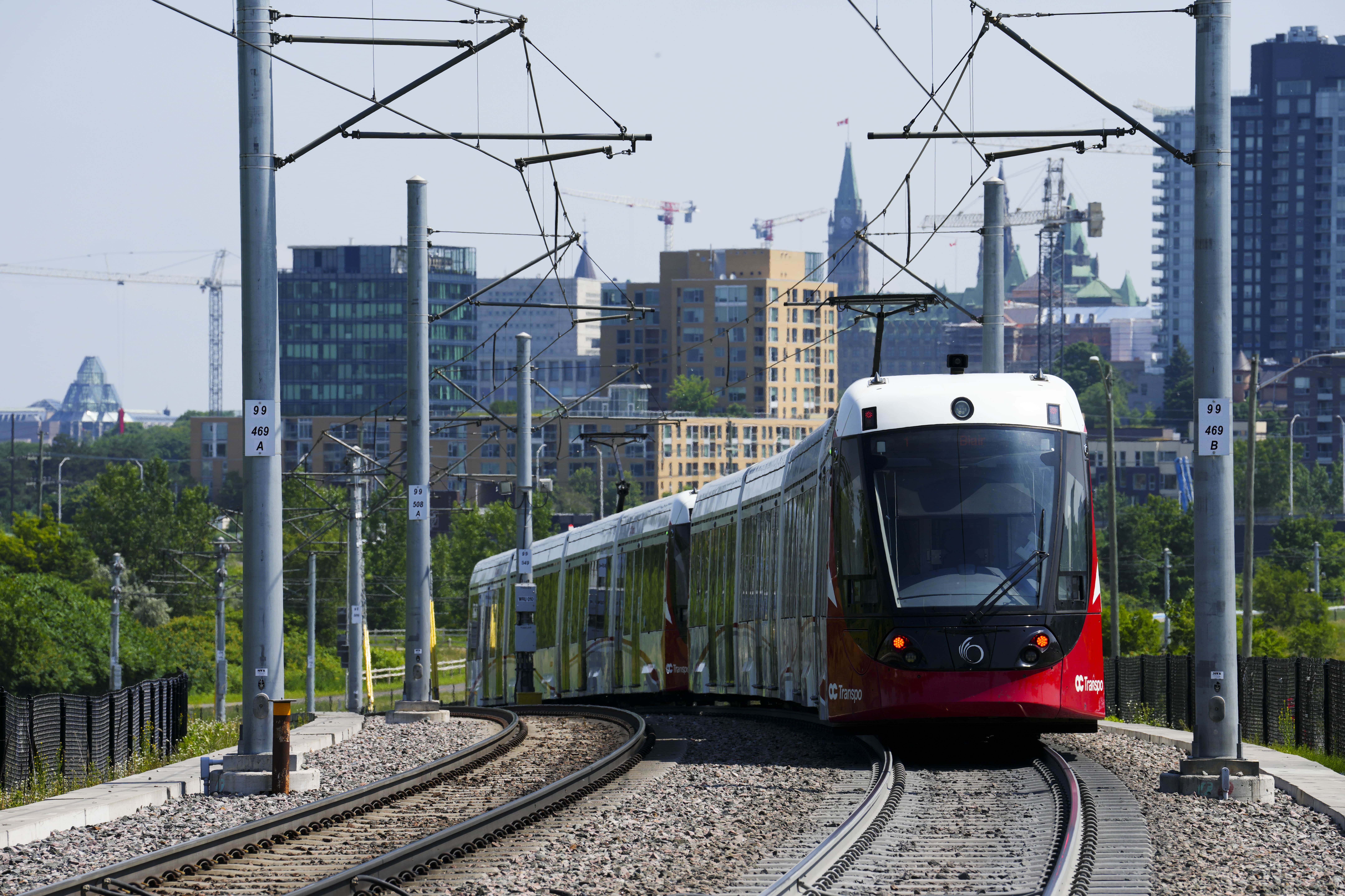 Public Transit Ridership Remains Far Below Pre-Pandemic Levels Despite High Gas Prices: Report - Vimarsana News