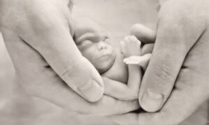 Grieving Mom’s ‘Underwater Photos’ Let Her See 18-Week Miscarried Baby With Amazing Clarity