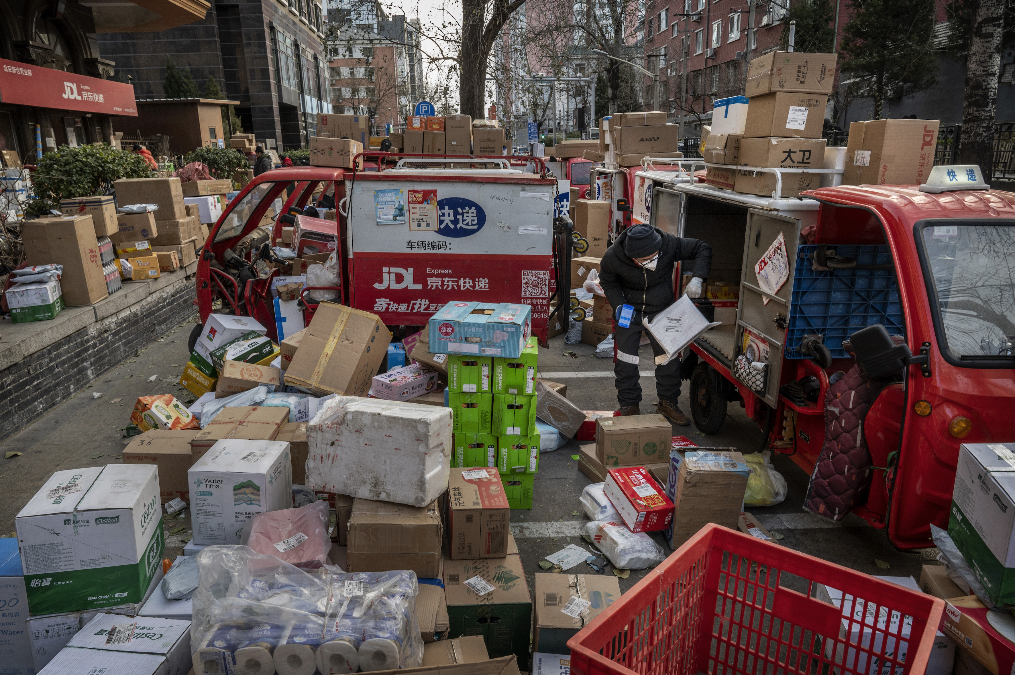 'Made in China' Continues to Lose Momentum as Pandemic Disrupts Supply Chain - Vimarsana News