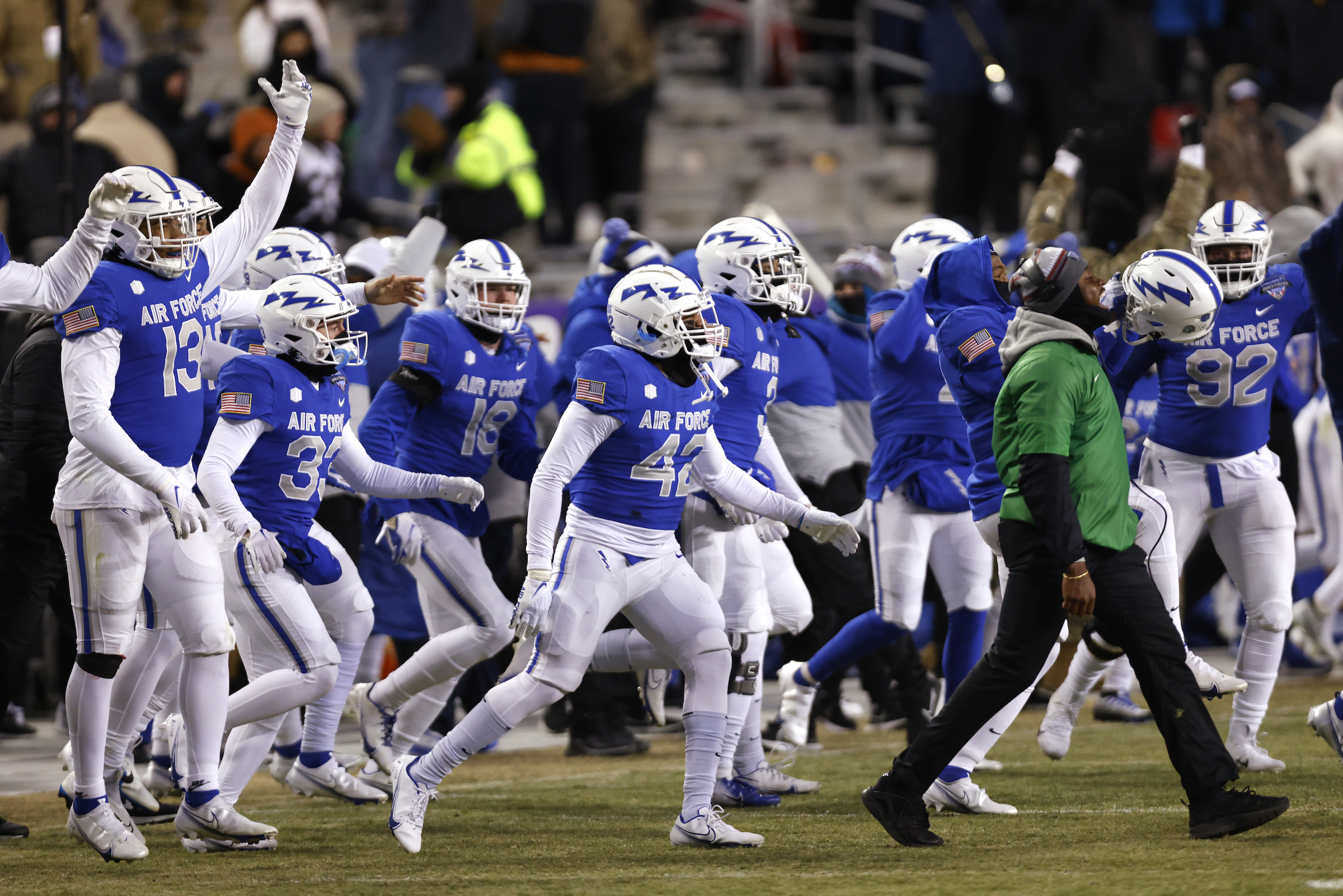 Air Force Freezes out Baylor in Armed Forces Bowl - Vimarsana News