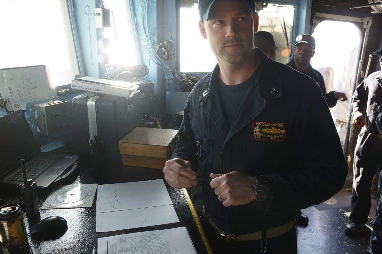 Sen. Ted Cruz Invites Naval Lieutenant Who Refused COVID Shot to State of Union - Vimarsana News