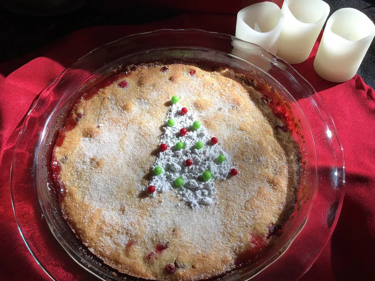 The Nantucket Cranberry Pie is an easy one-bowl pie that makes a great holiday dessert. (Janet Patton/Lexington Herald-Leader/TNS)